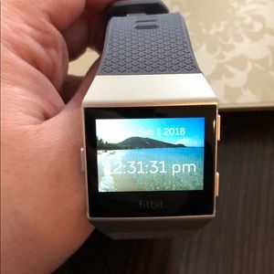 Fitbit iconic smart watch